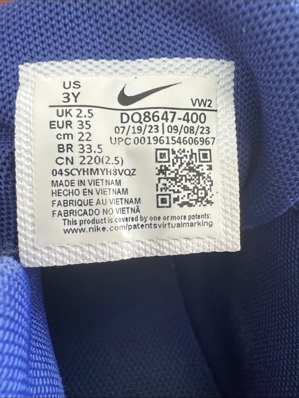 Nike LeBron Witness 7 “Kaleidoscope” Size 3Y